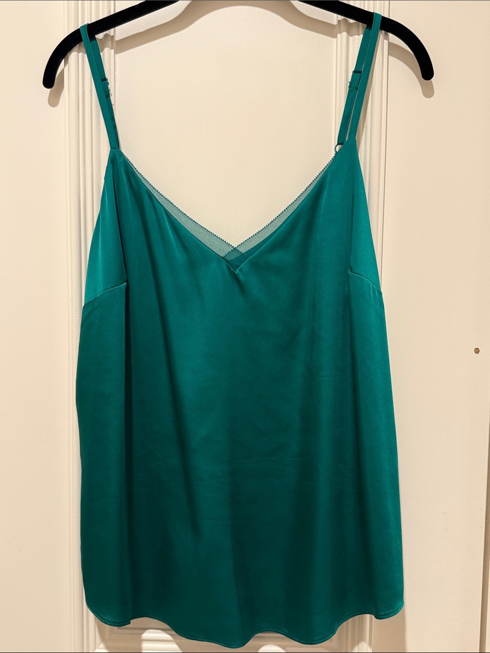 WHBM Kelly green camisole